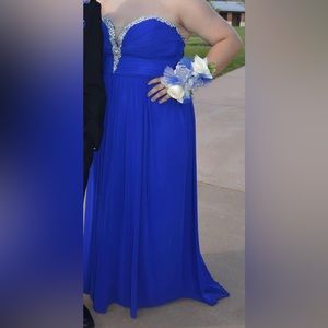 JVN by Jovani size 24 prom dress
